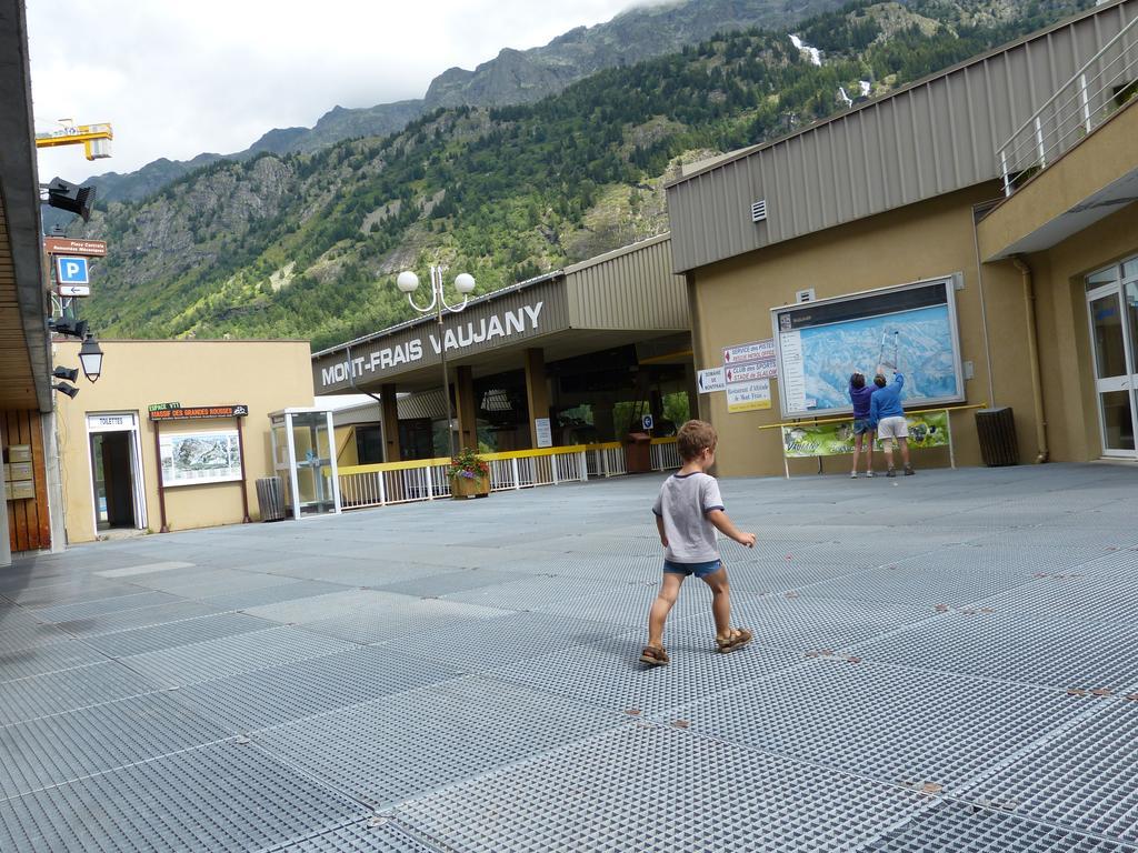 Ferienwohnung La Belledone A Vaujany Zimmer foto